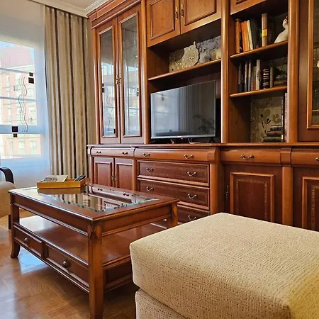R2R - Apartamento En Gijon - 1A109