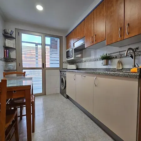 R2R - Apartamento En Gijon - 1A109 *